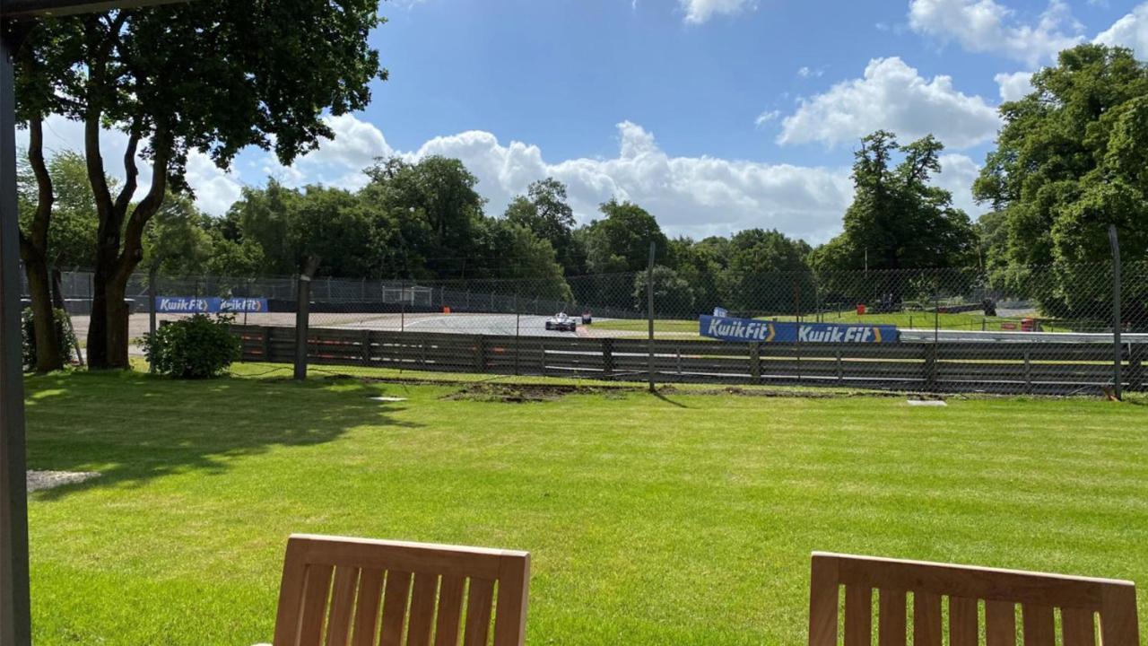 Apartment Oulton Park